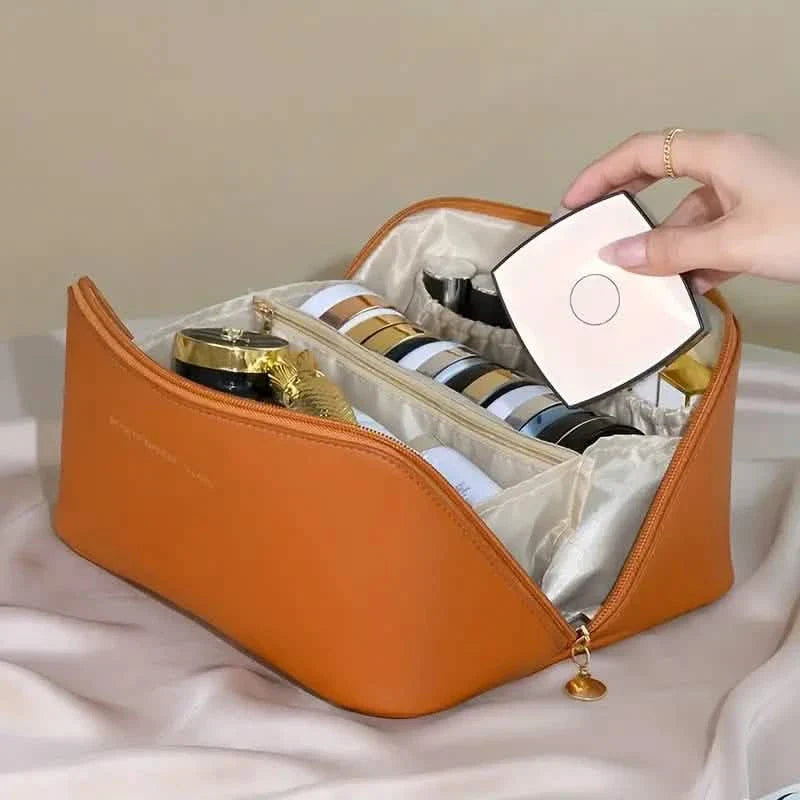 Minimalist Makeup Zipper Pouch by DailySale