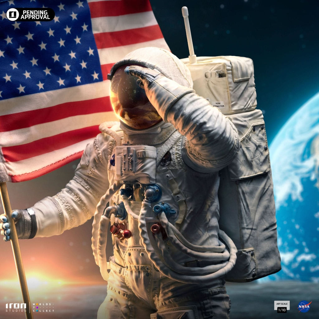 Statue Apollo 11 Astronaut - Nasa - Art Scale 1/10 - Iron Studios by Iron Studios Collectibles Store