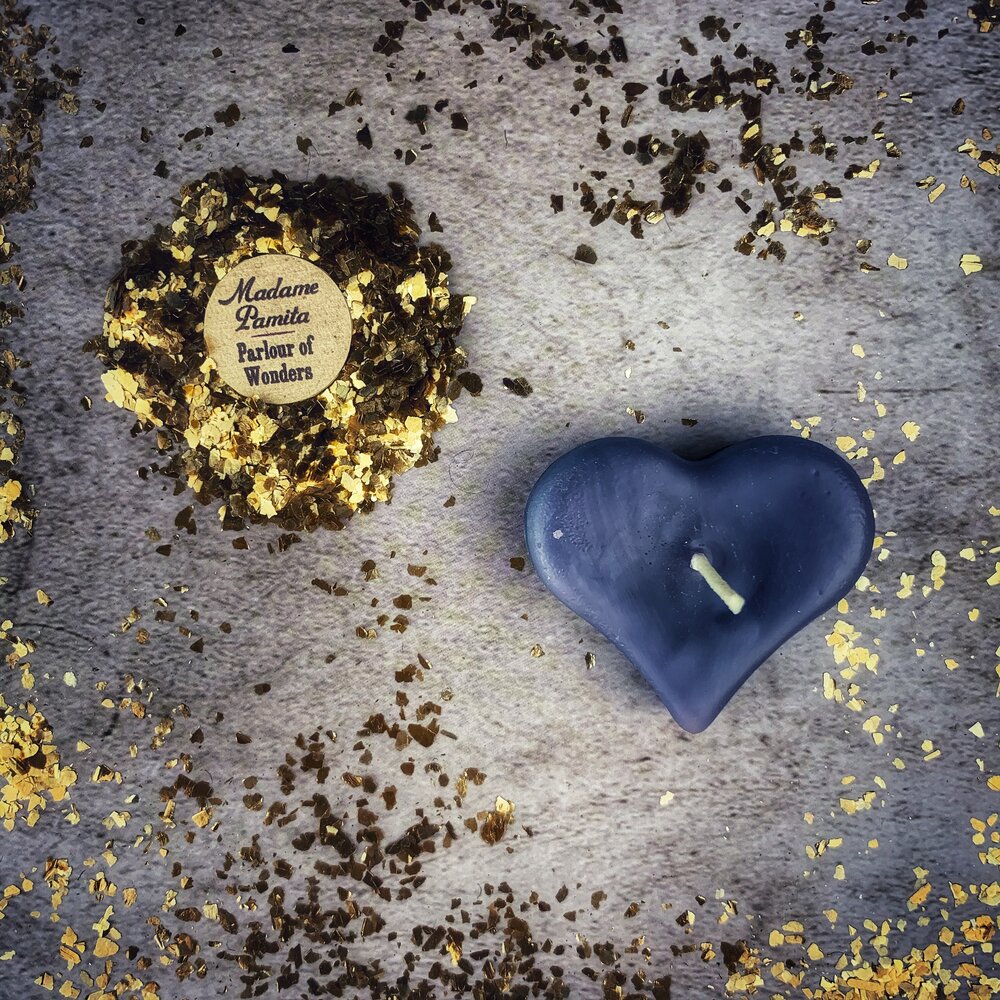 Beeswax Mini Heart Spell Candle - Love Influence & Emotional Healing Magic by Parlour of Wonders