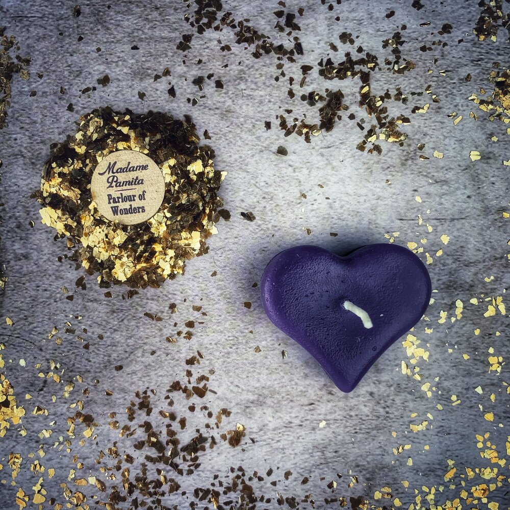 Beeswax Mini Heart Spell Candle - Love Influence & Emotional Healing Magic by Parlour of Wonders