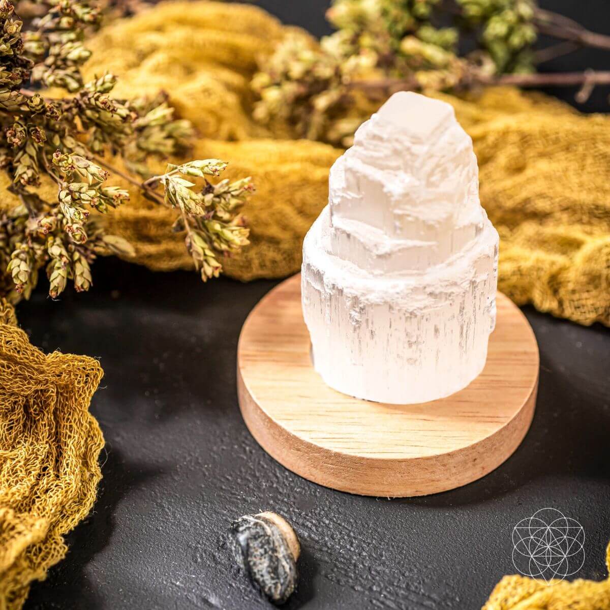 Selenite Cleansing Lamp by Conscious Items