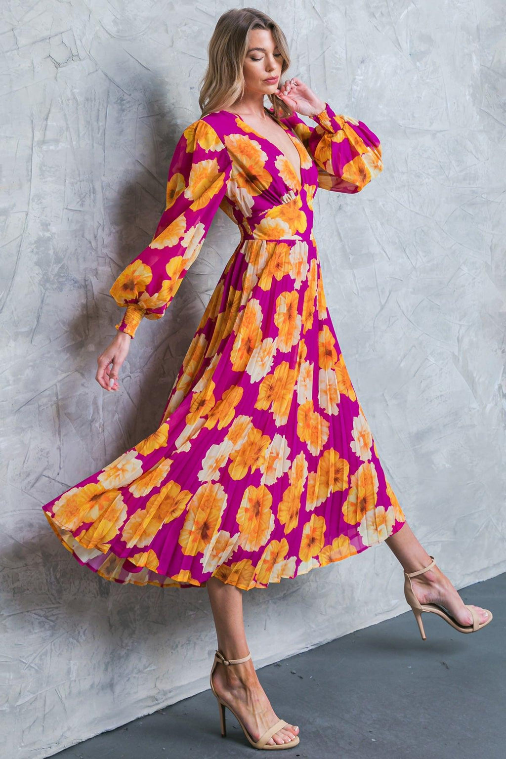 LOOK AT HER FLORAL WOVEN MIDI DRESS by Flying Tomato