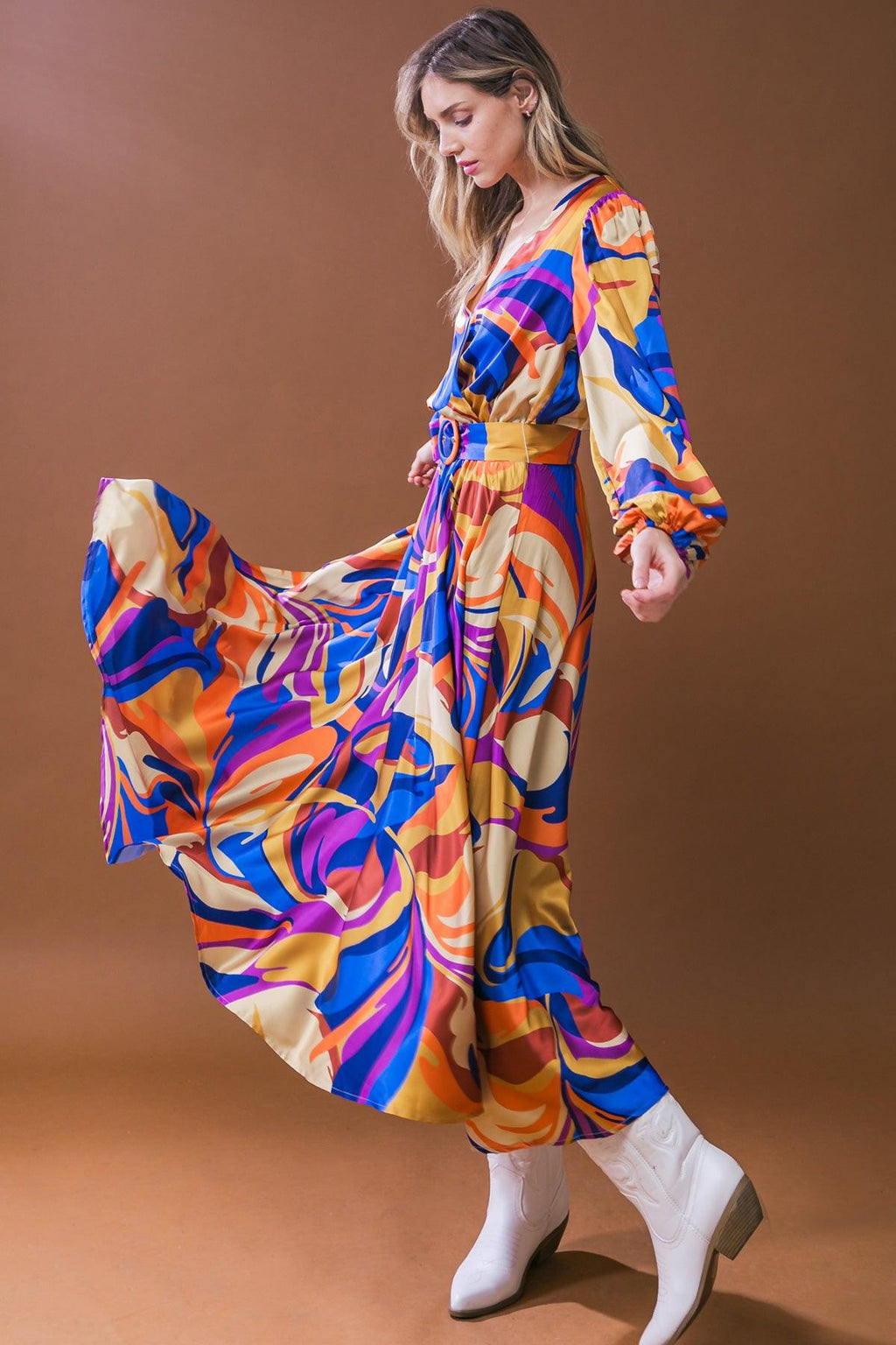 BOLD ADVENTURES WOVEN SATIN MIDI DRESS by Flying Tomato