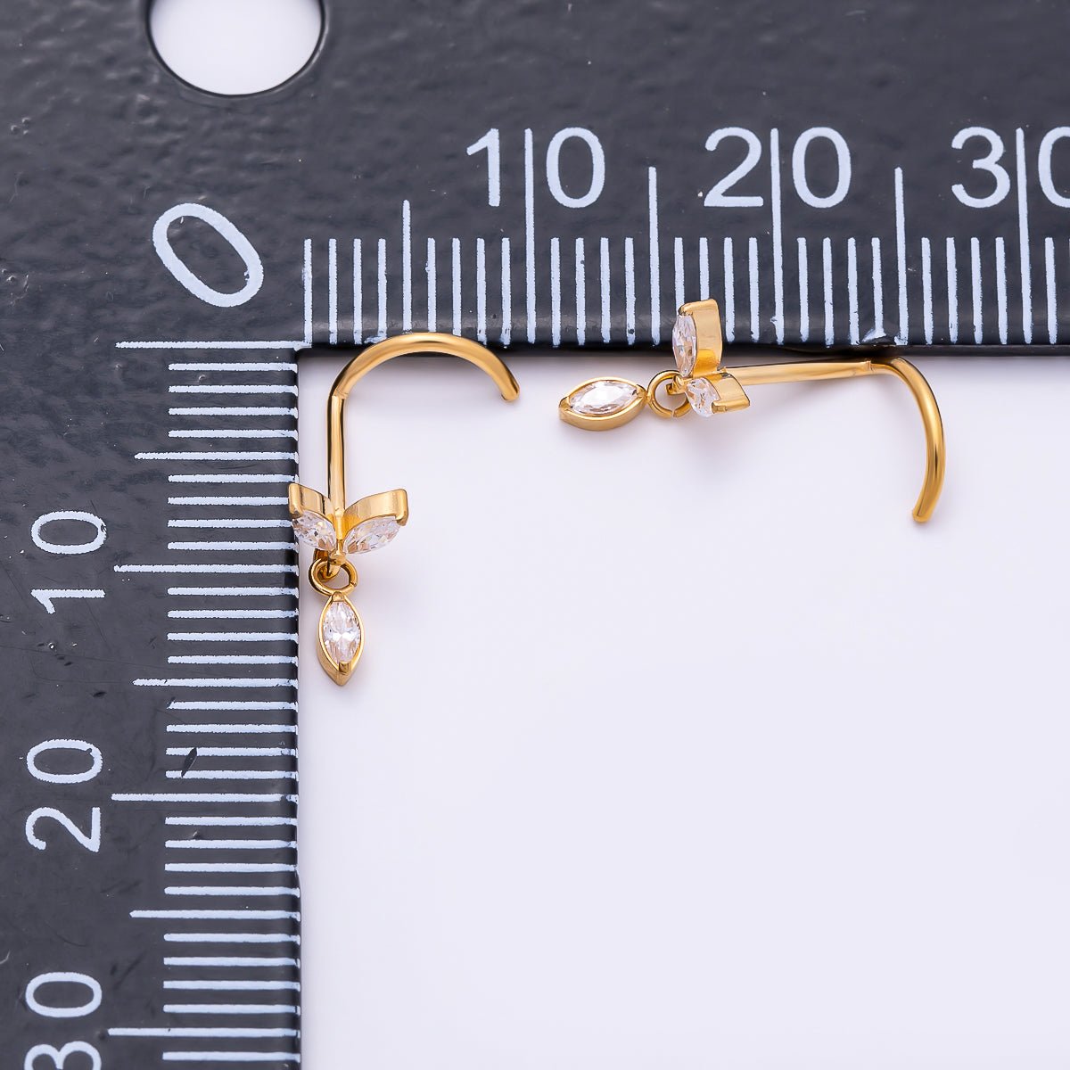 Titanium 9.5mm Marquise CZ Leaf Cartilage Nose Single Piercing Stud in Gold and Silver | BJ-00232 BJ-00233 by DLUXCA