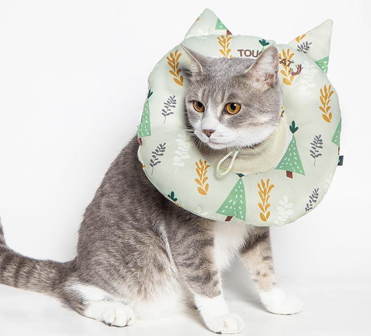 Touchcat ® 'Ringlet' Licking and Scratching Adjustable Pillow Cat Neck Protector by Pet Life