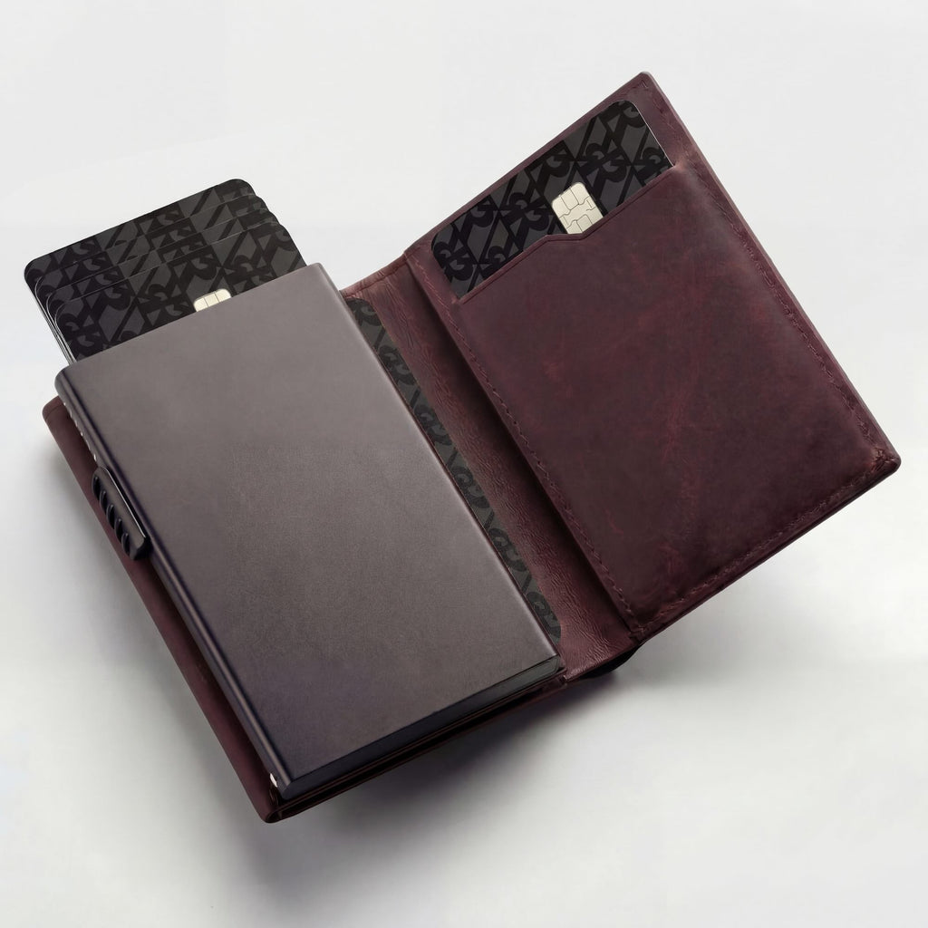 Leather Wallet by Robust