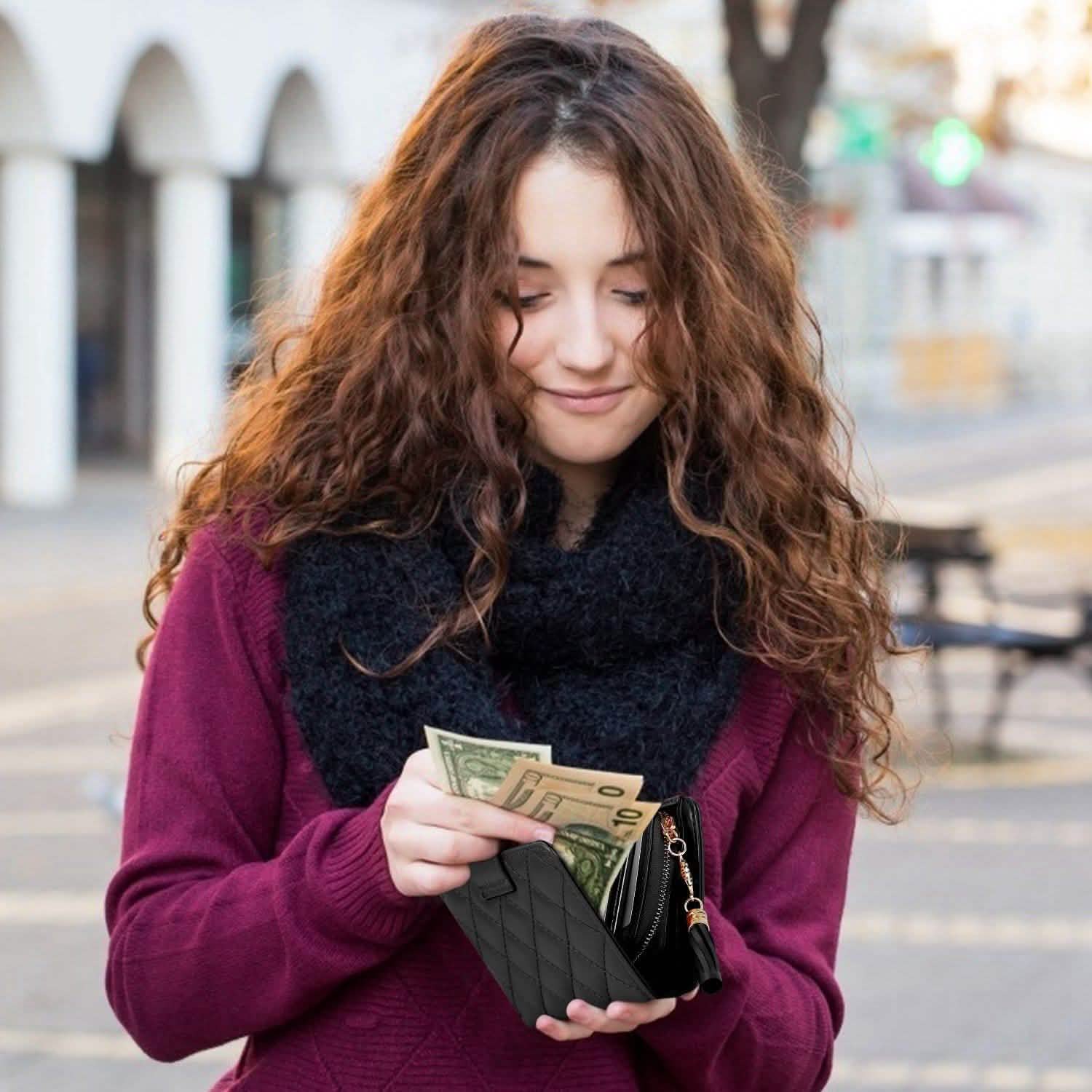 Women PU Leather Clutch Wallet by DailySale
