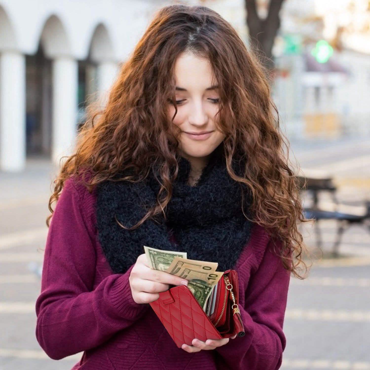 Women PU Leather Clutch Wallet by DailySale