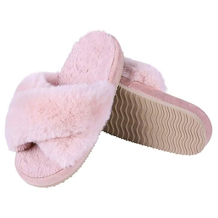 Women's Soft Plush Lightweight House Slippers by DailySale
