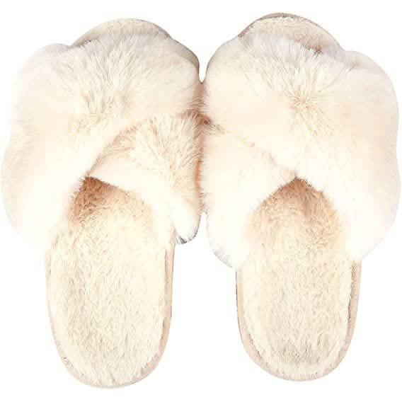 Women's Soft Plush Lightweight House Slippers by DailySale