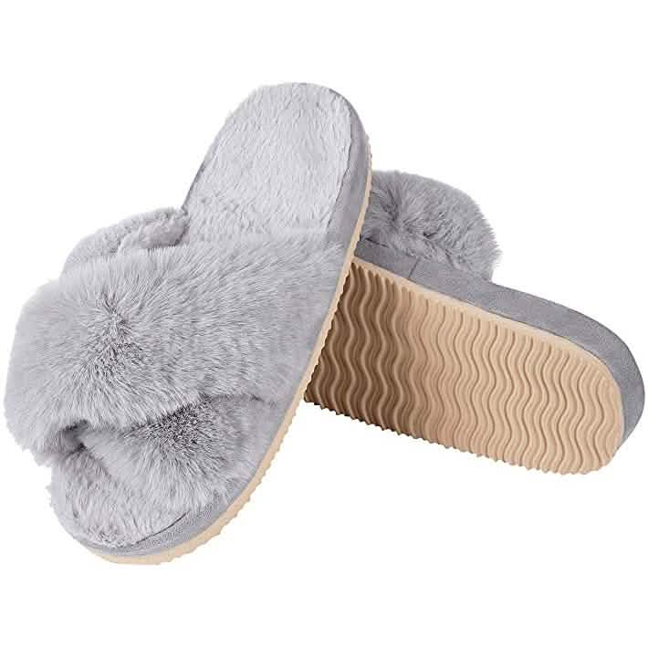 Women's Soft Plush Lightweight House Slippers by DailySale