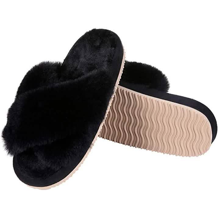 Women's Soft Plush Lightweight House Slippers by DailySale